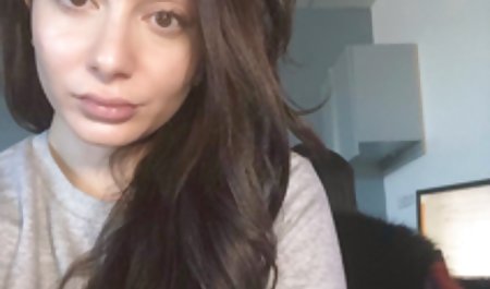 سبزه Curvy با گیره های نوک سینه و بزرگ بچه های دانلود فیلم سوپر در تلگرام بزرگ dildo r