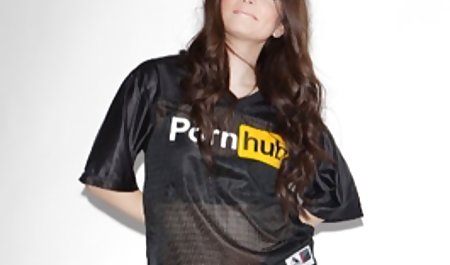 Ballbusting سخت به توپ از دست دانلود فیلم سوپر زیبا دادن لوسر